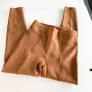 Spanx Faux Suede Leggings, size medium